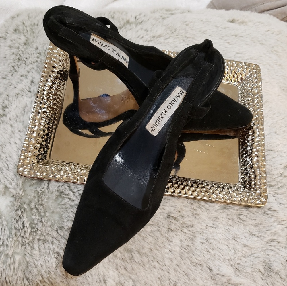 Manolo Blahnik suede mid-level sling back pump